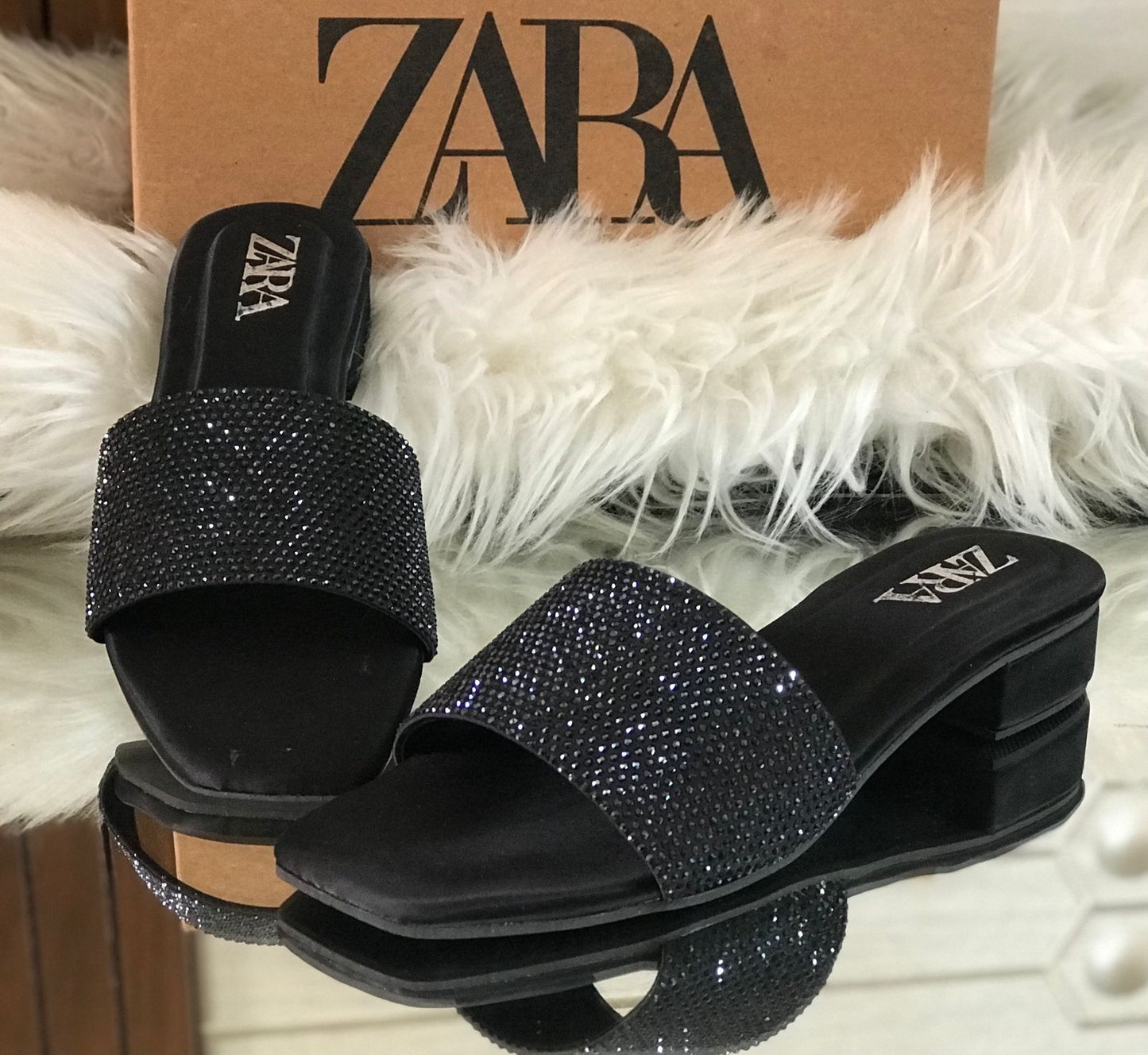Women’s Crystal Stone Block-Heel Sliders