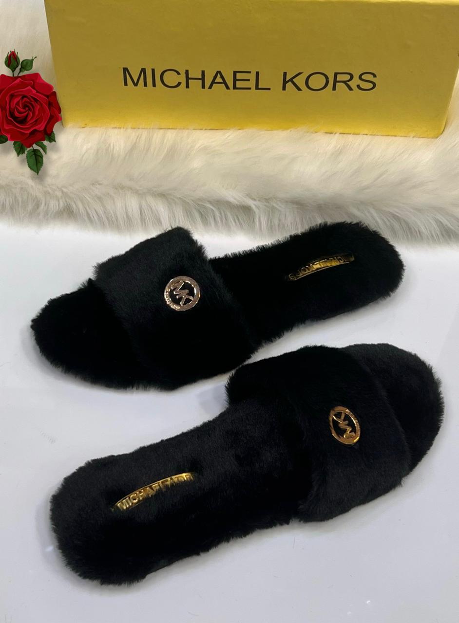 Plush Black Fur Women’s Comfort Slides