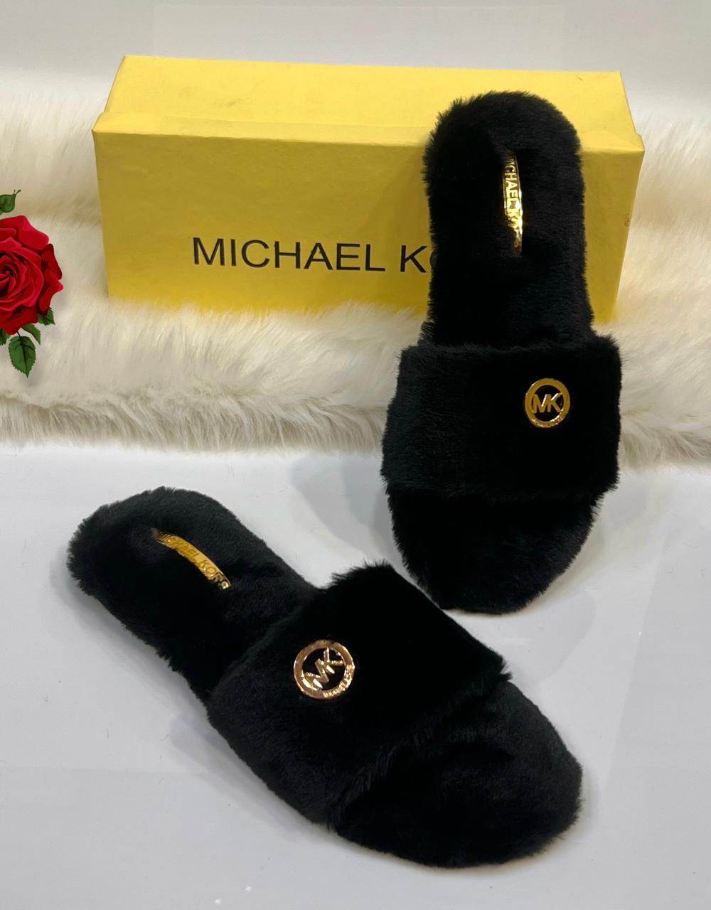 Plush Black Fur Women’s Comfort Slides