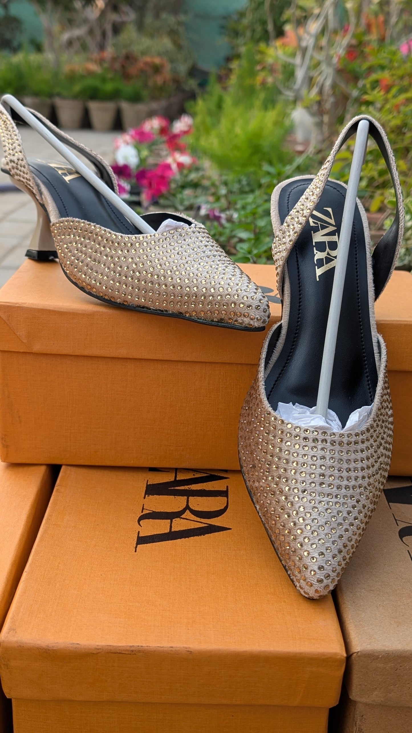 Classic Low-Heel Slingback Pumps