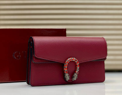 Luxe Serpent Shine Clutch